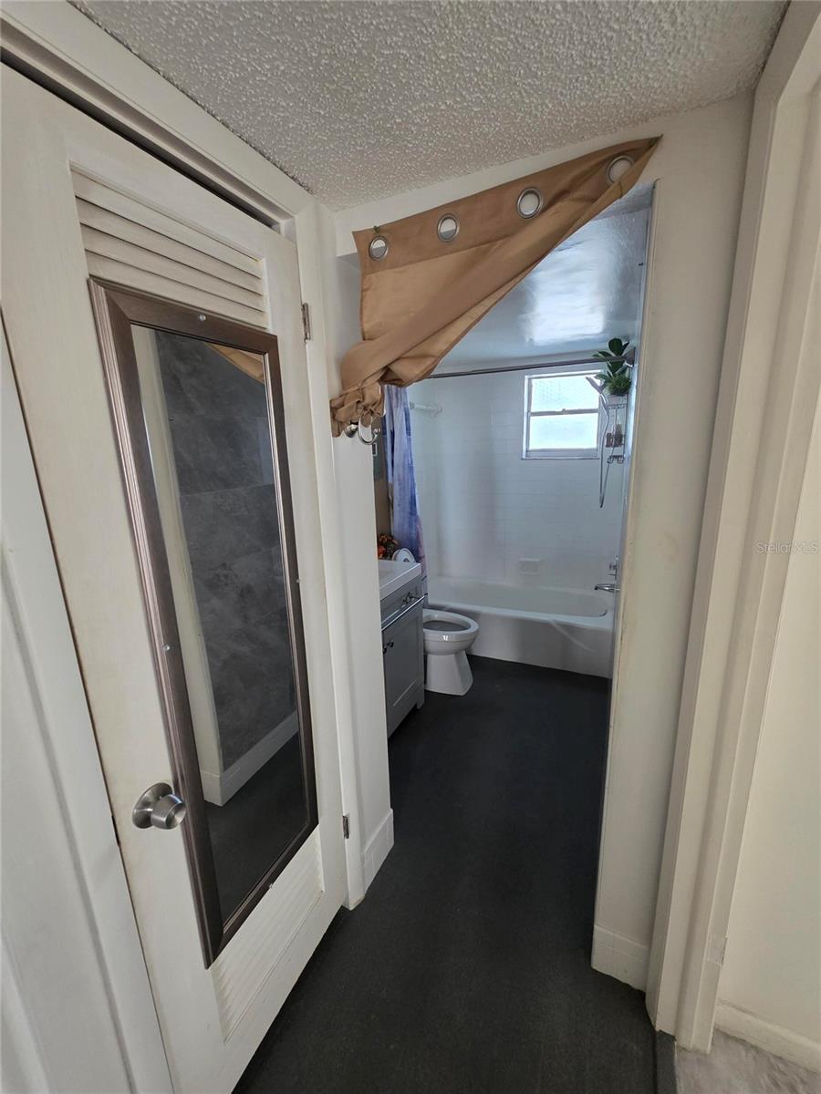 O6370004 Property Photo