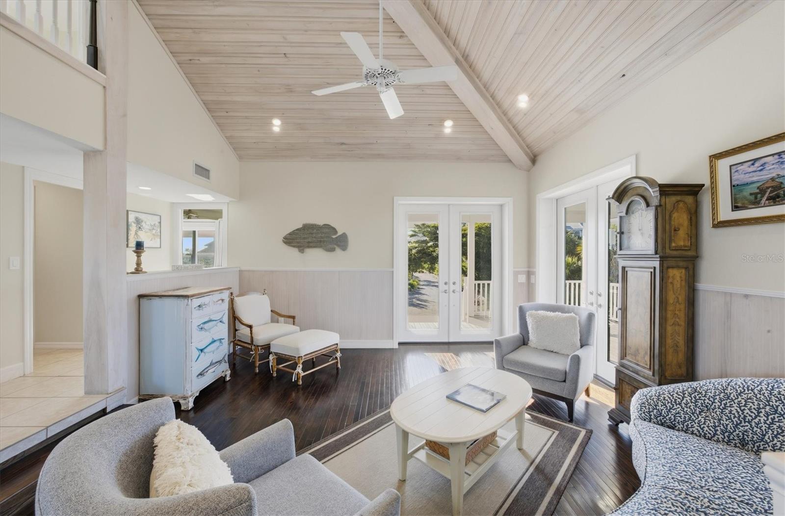 D6145351 Property Photo