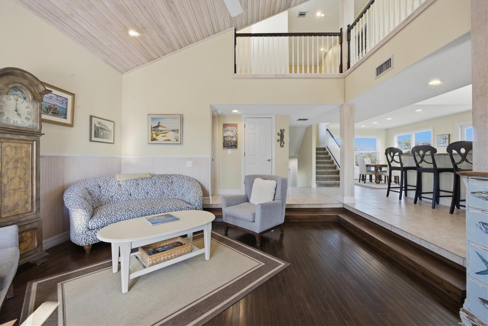 D6145351 Property Photo