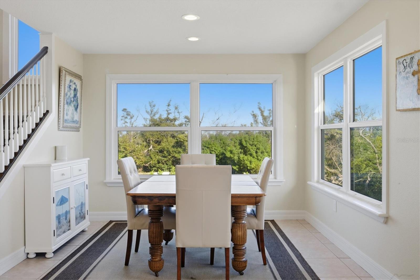 D6145351 Property Photo