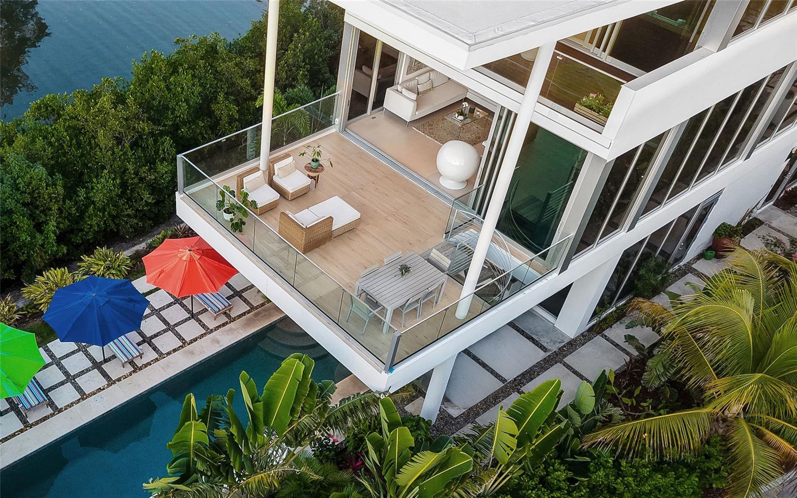 A4676504 Property Photo