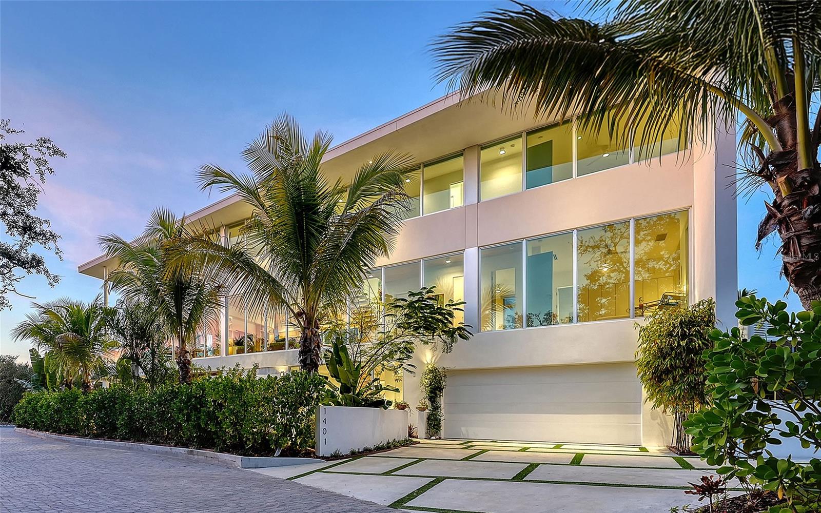 A4676504 Property Photo