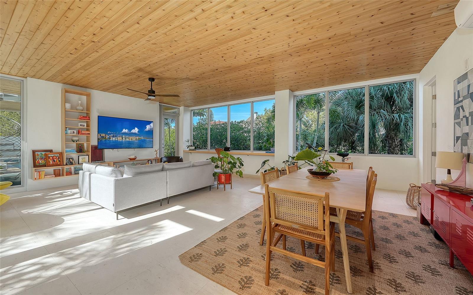 A4676504 Property Photo