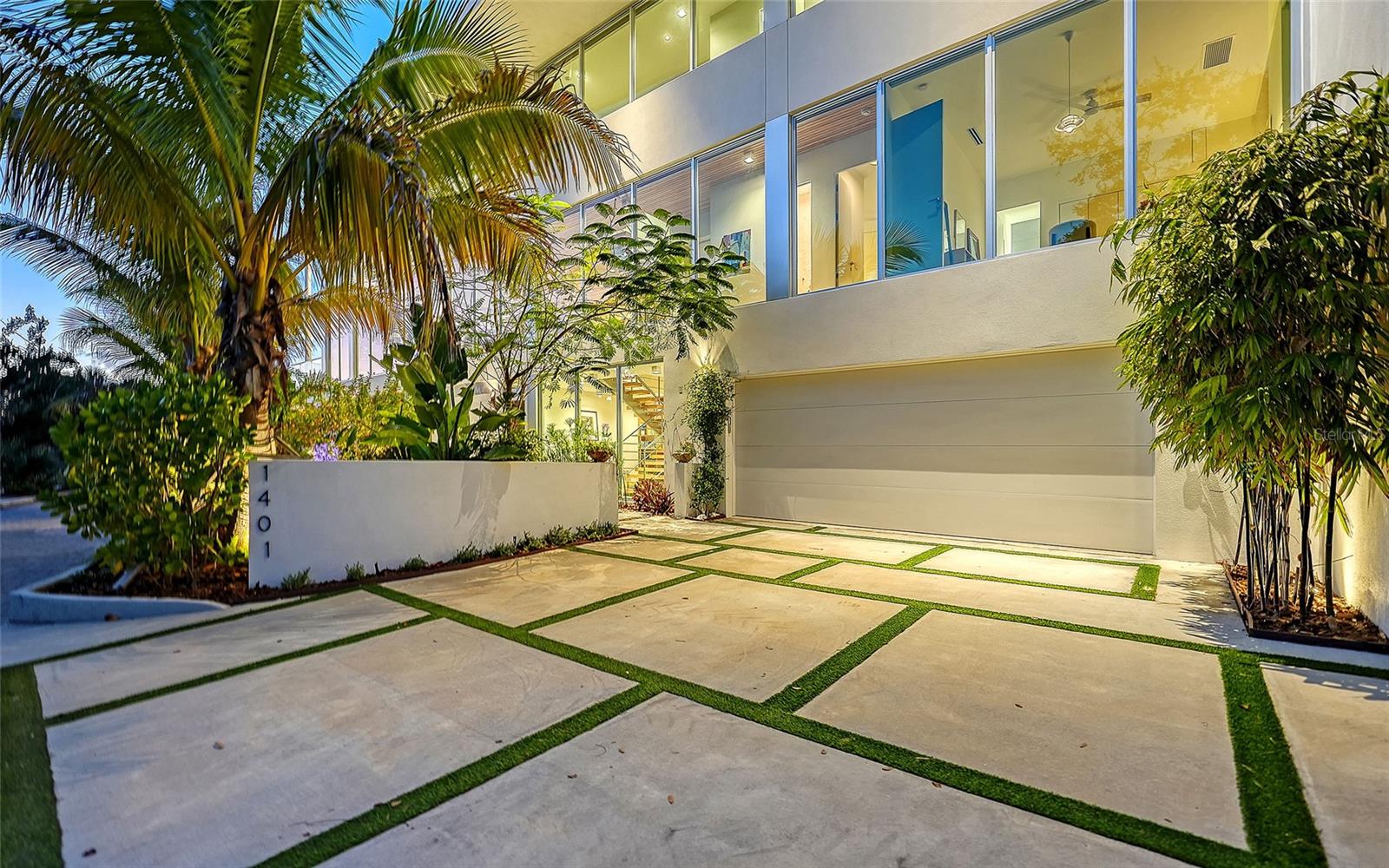 A4676504 Property Photo