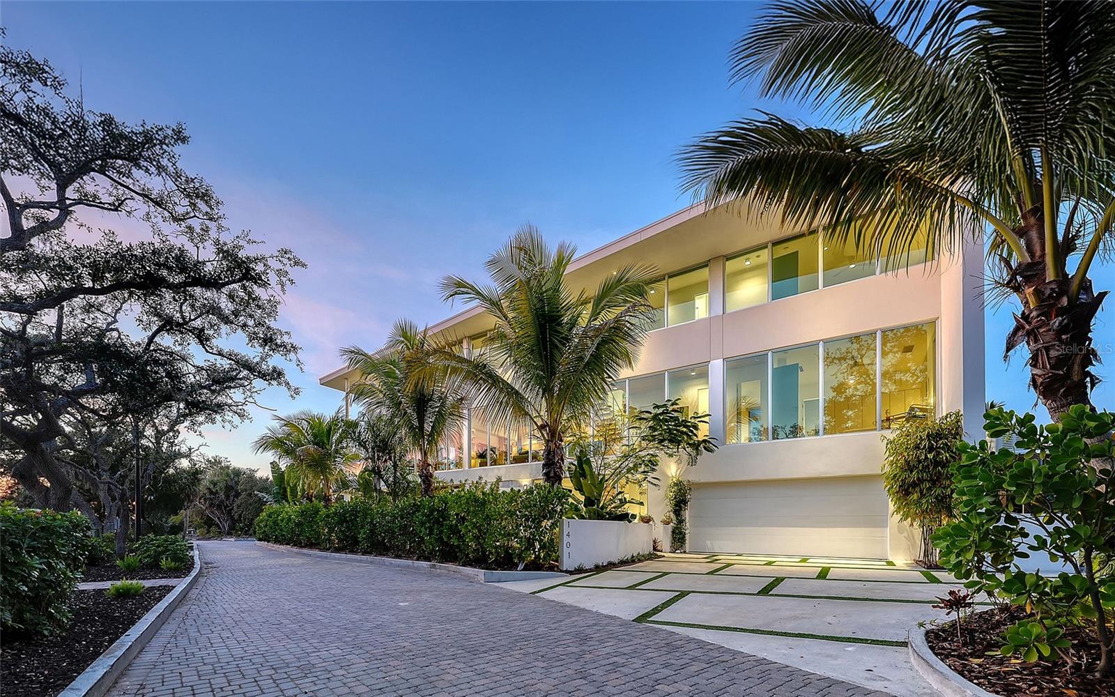 A4676504 Property Photo