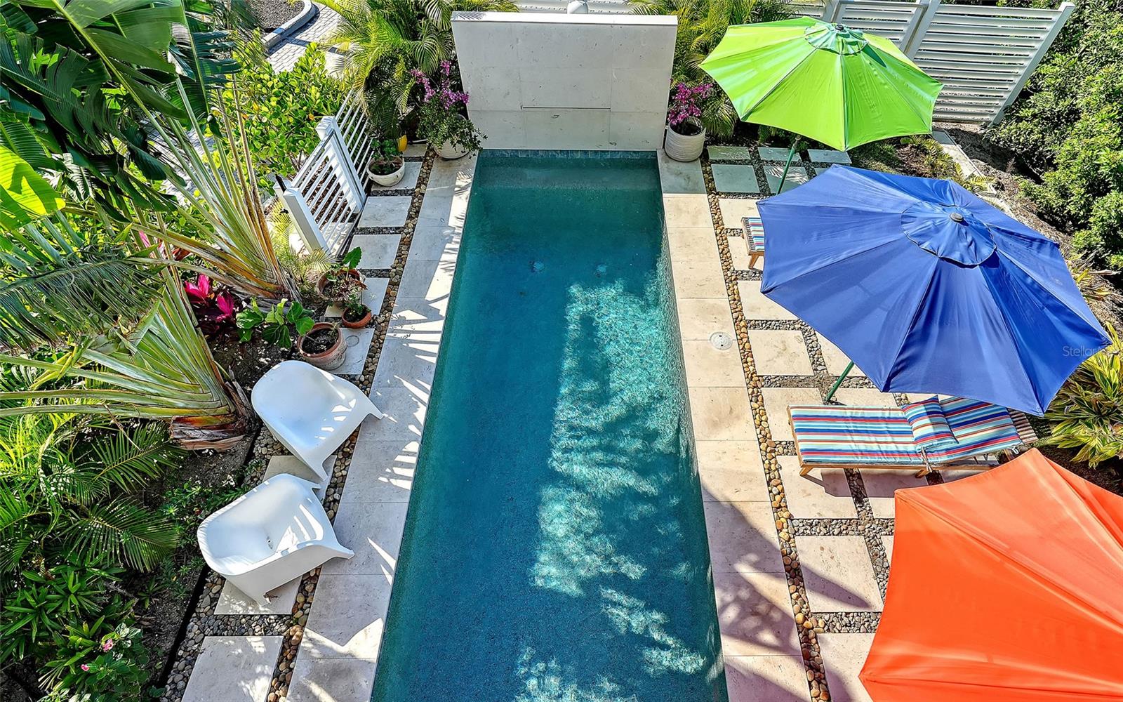 A4676504 Property Photo