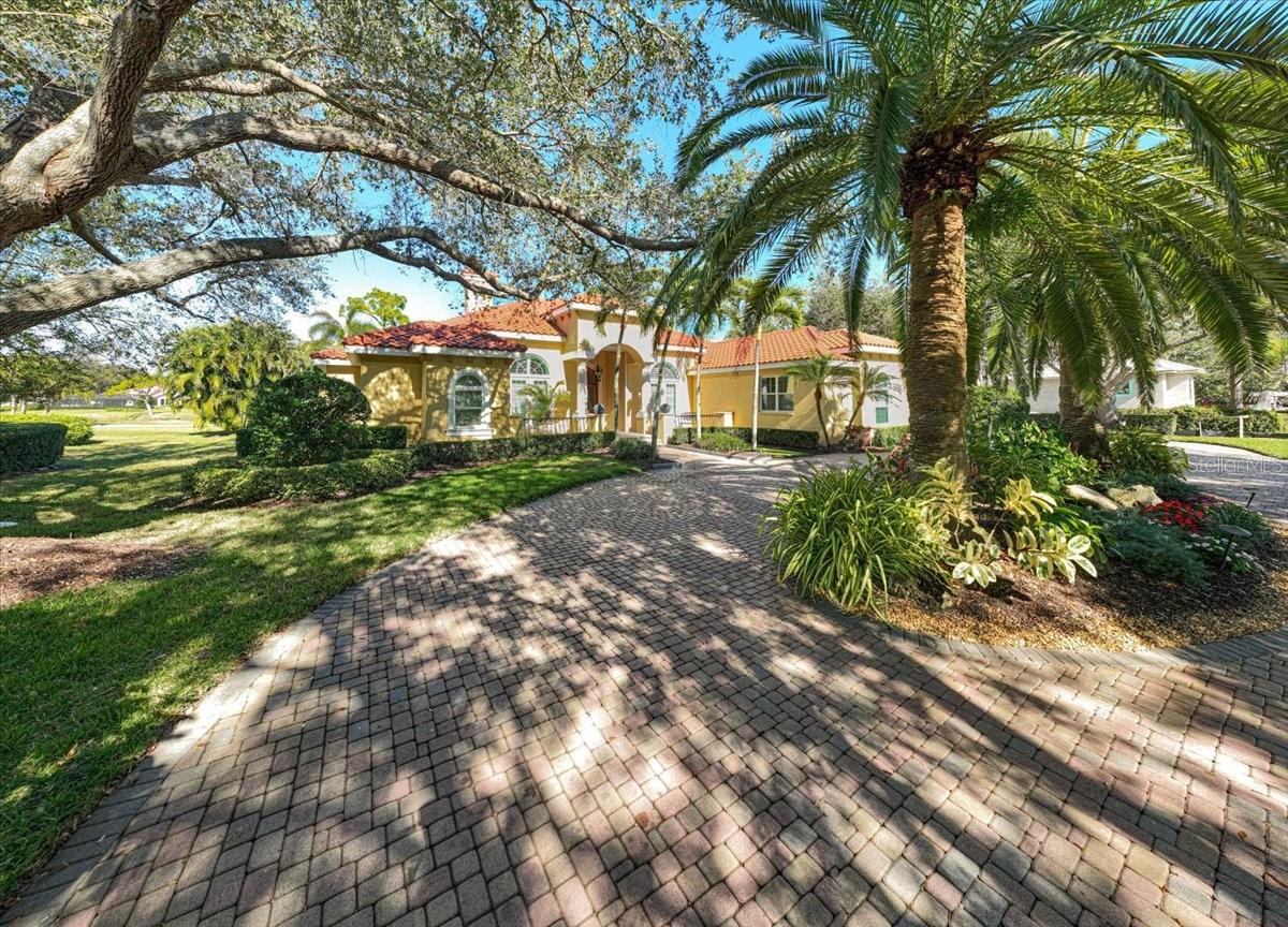 A4676505 Property Photo