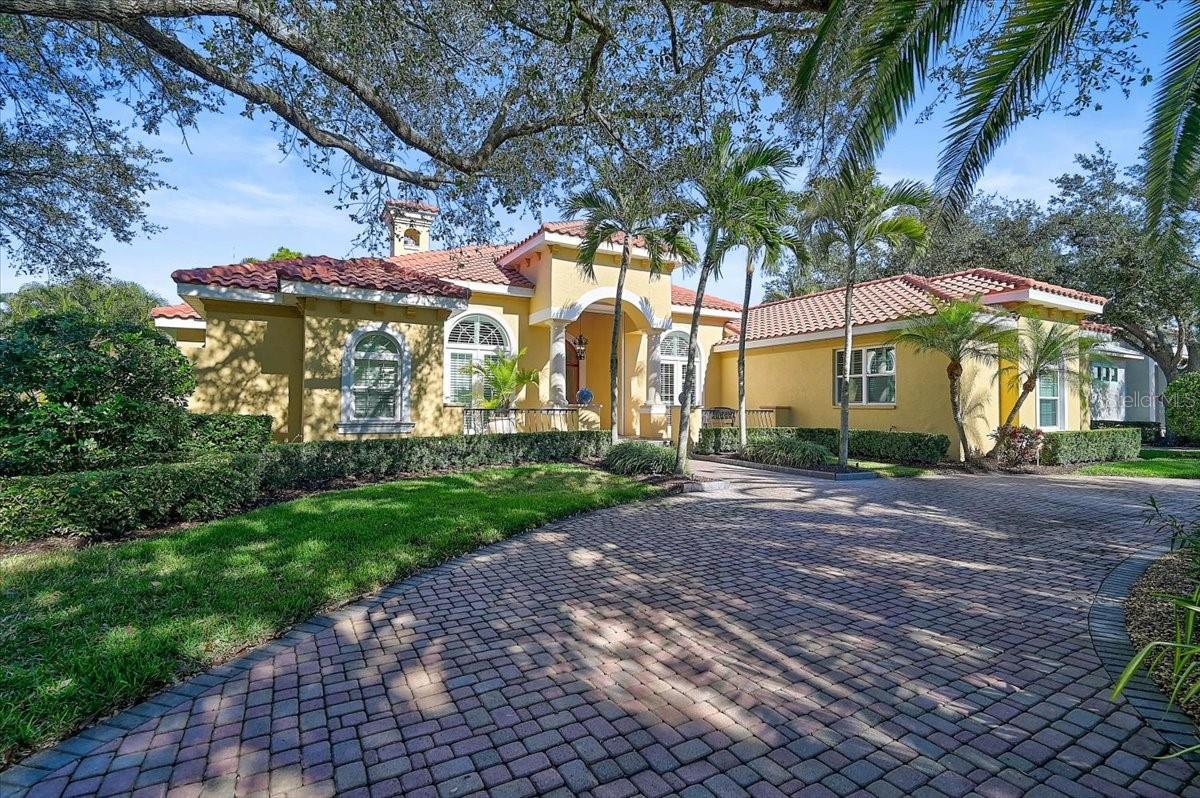 A4676505 Property Photo