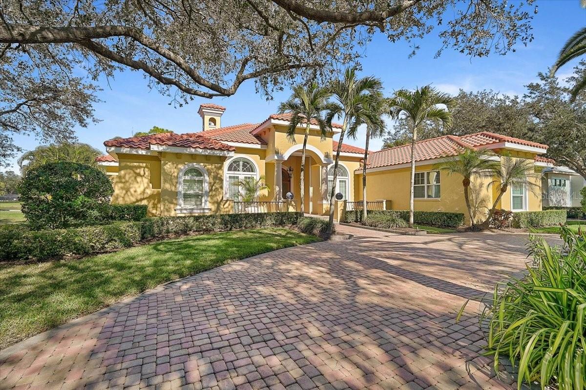 A4676505 Property Photo