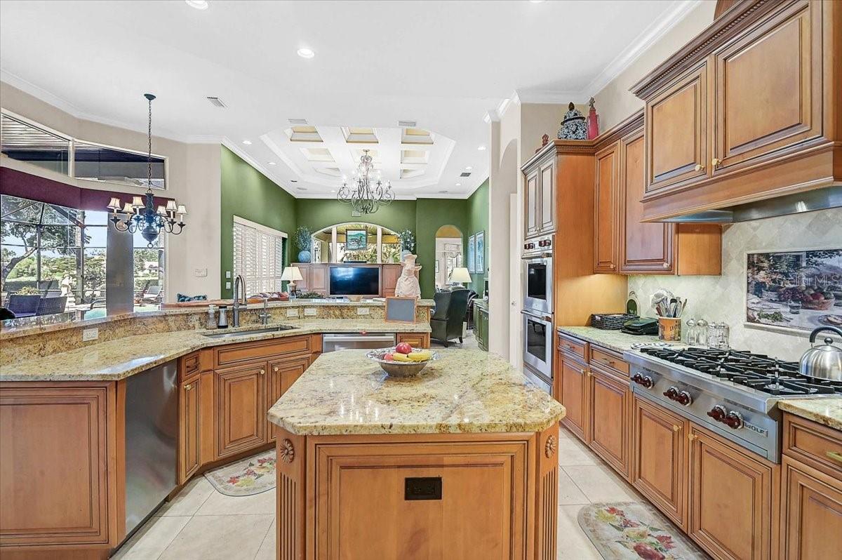 A4676505 Property Photo