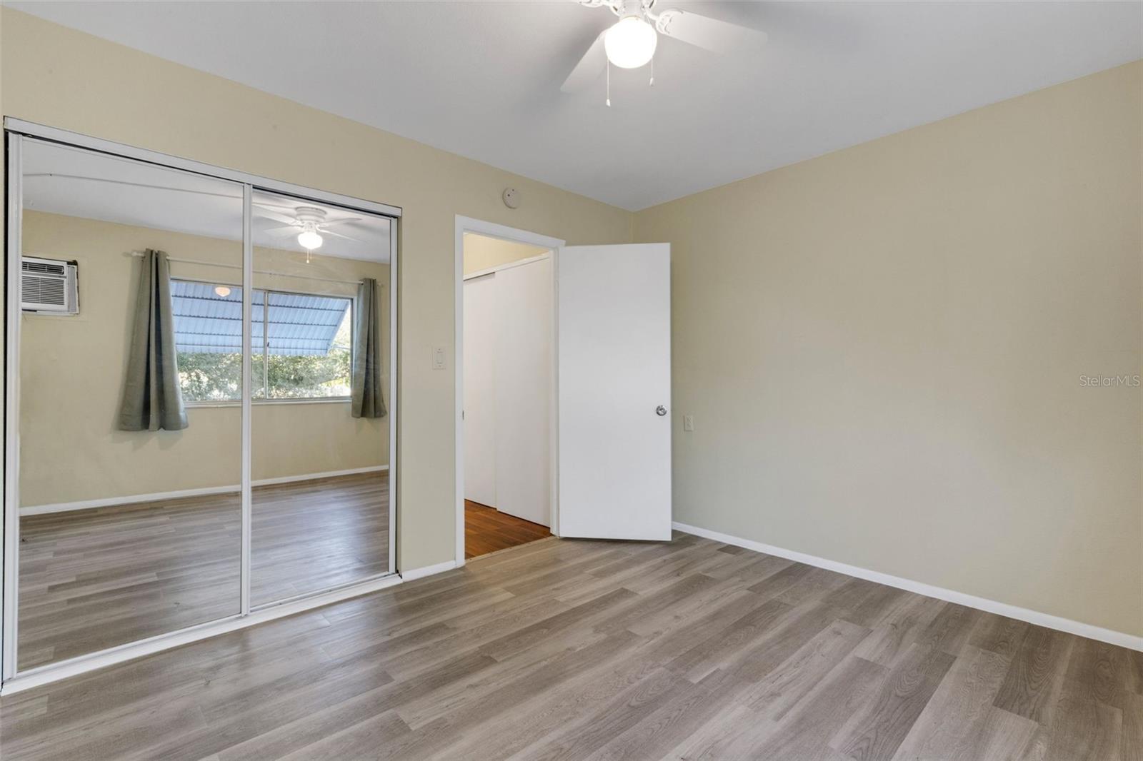 A4676520 Property Photo