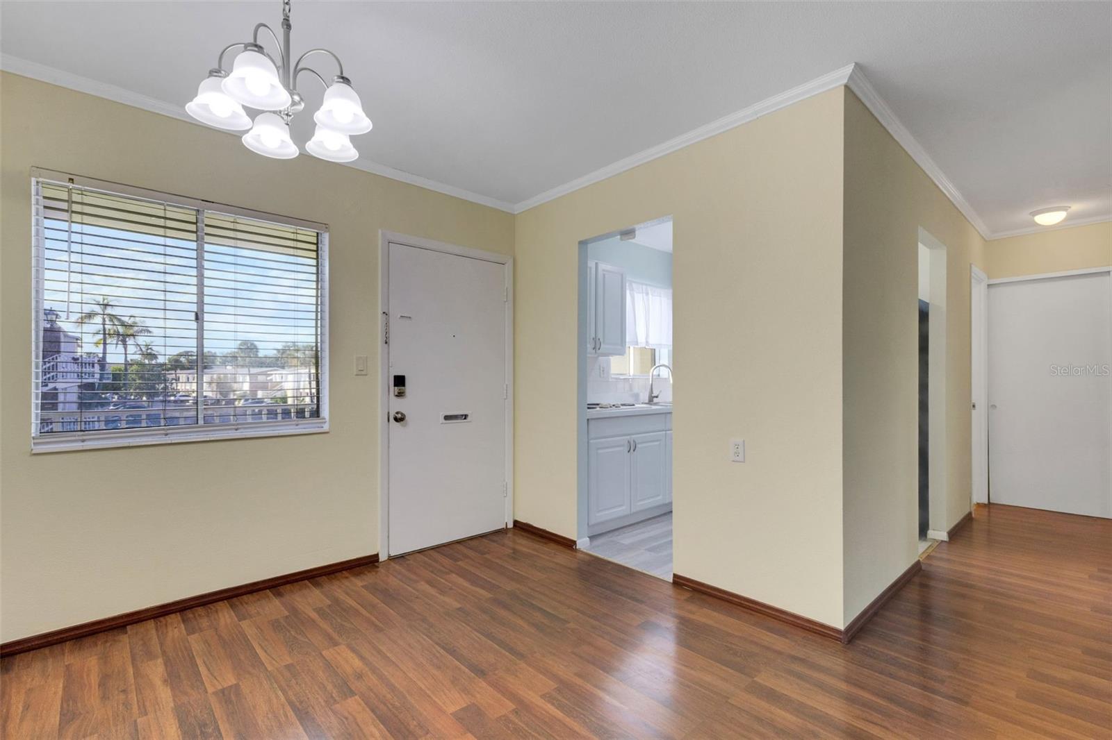 A4676520 Property Photo