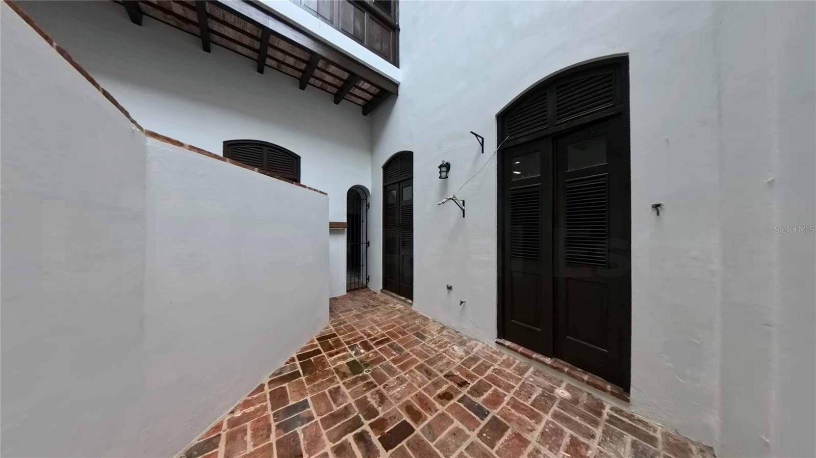 PR9118274 Property Photo