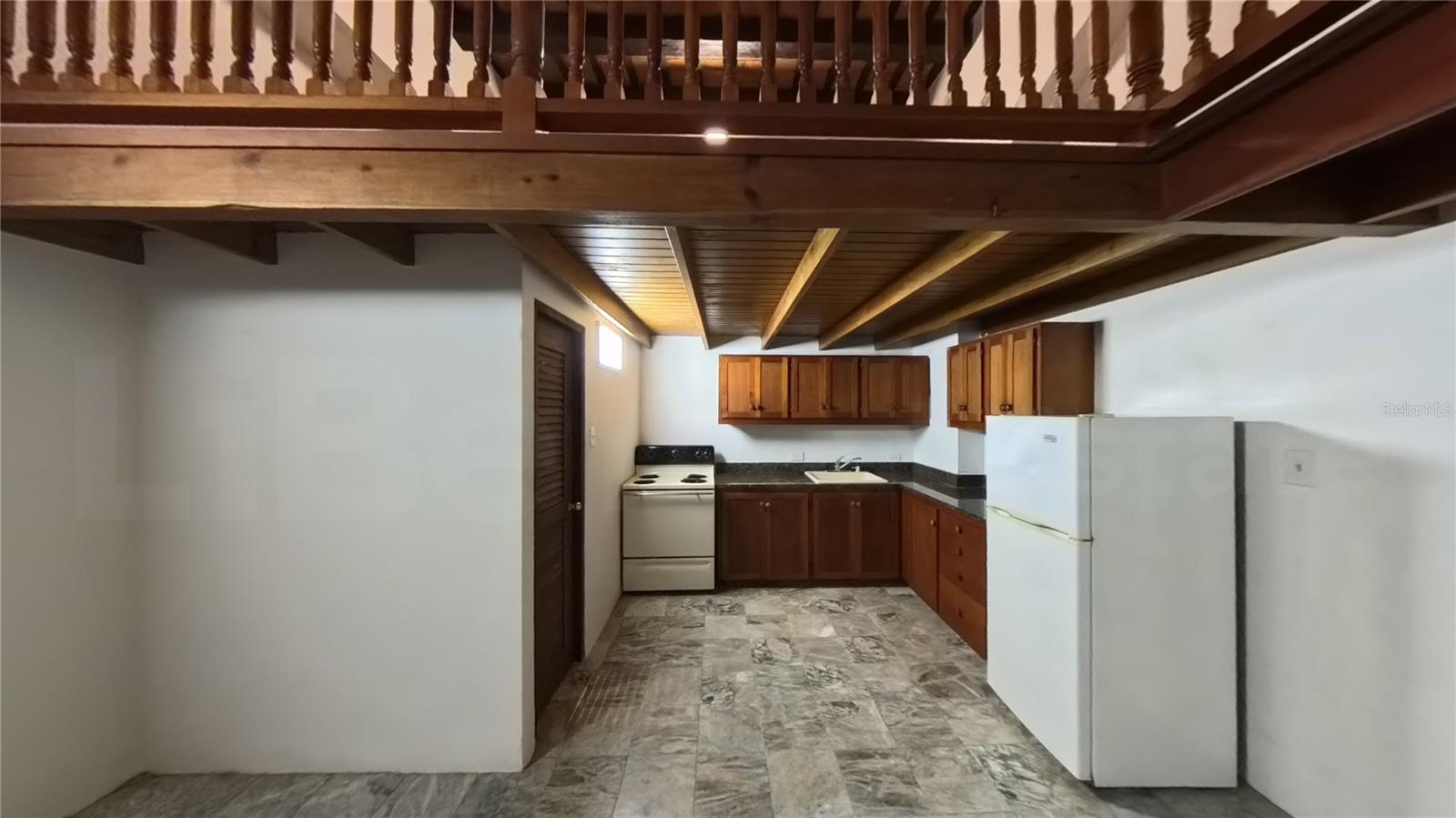 PR9118274 Property Photo