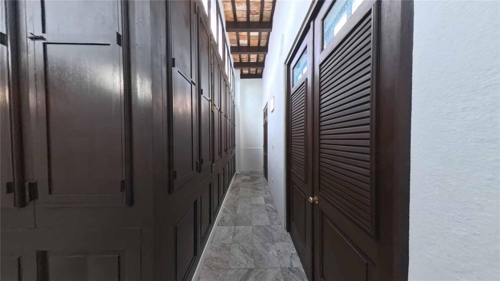 PR9118274 Property Photo