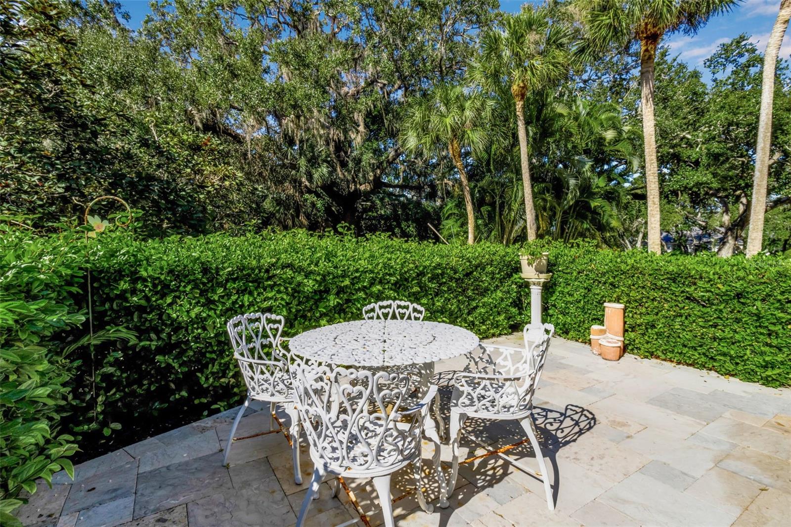 A4676567 Property Photo