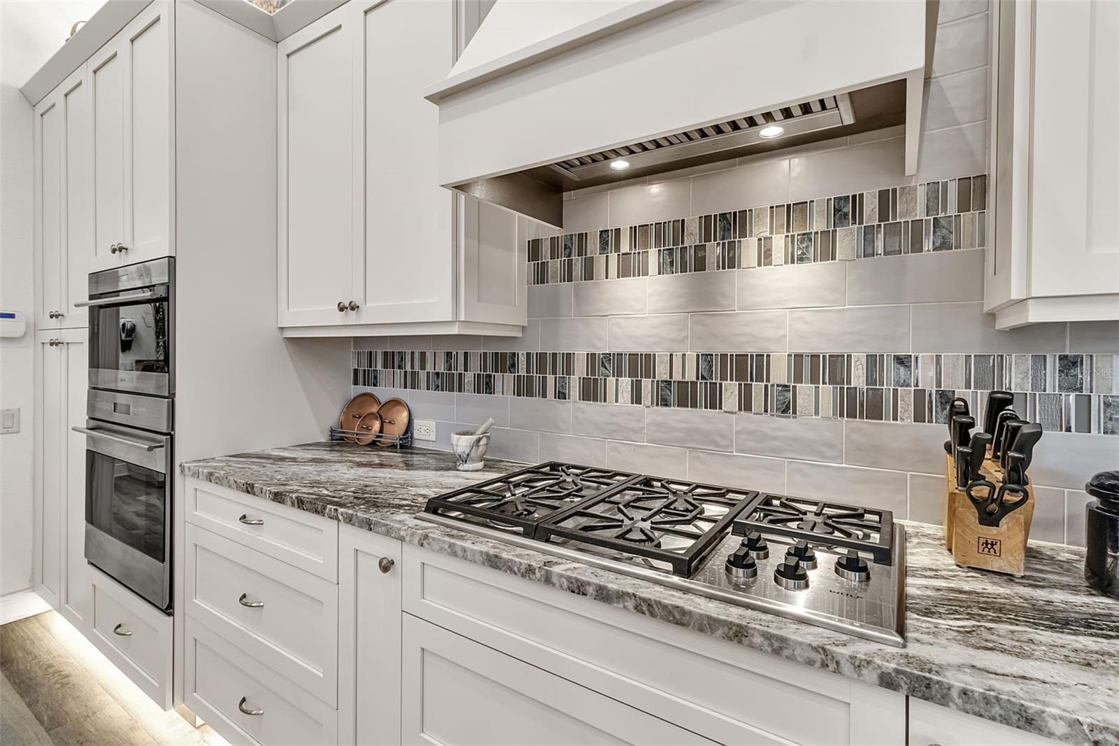 A4676567 Property Photo