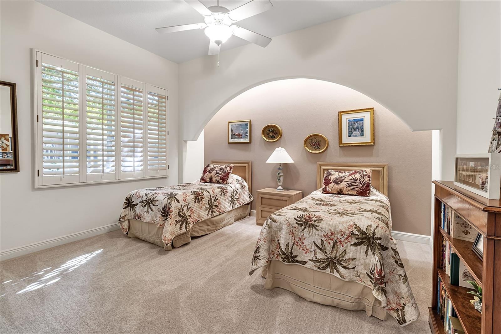 A4676567 Property Photo