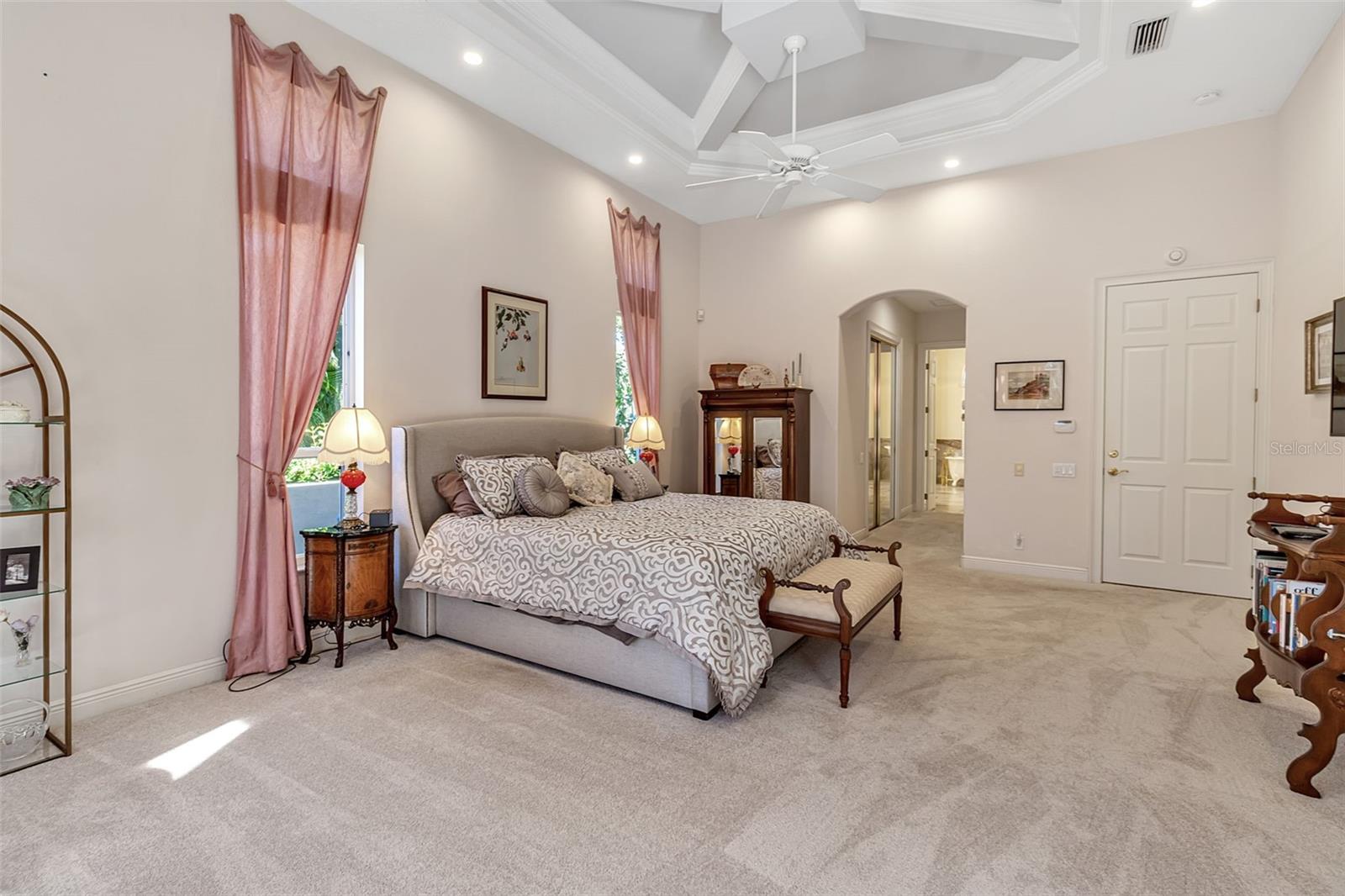 A4676567 Property Photo