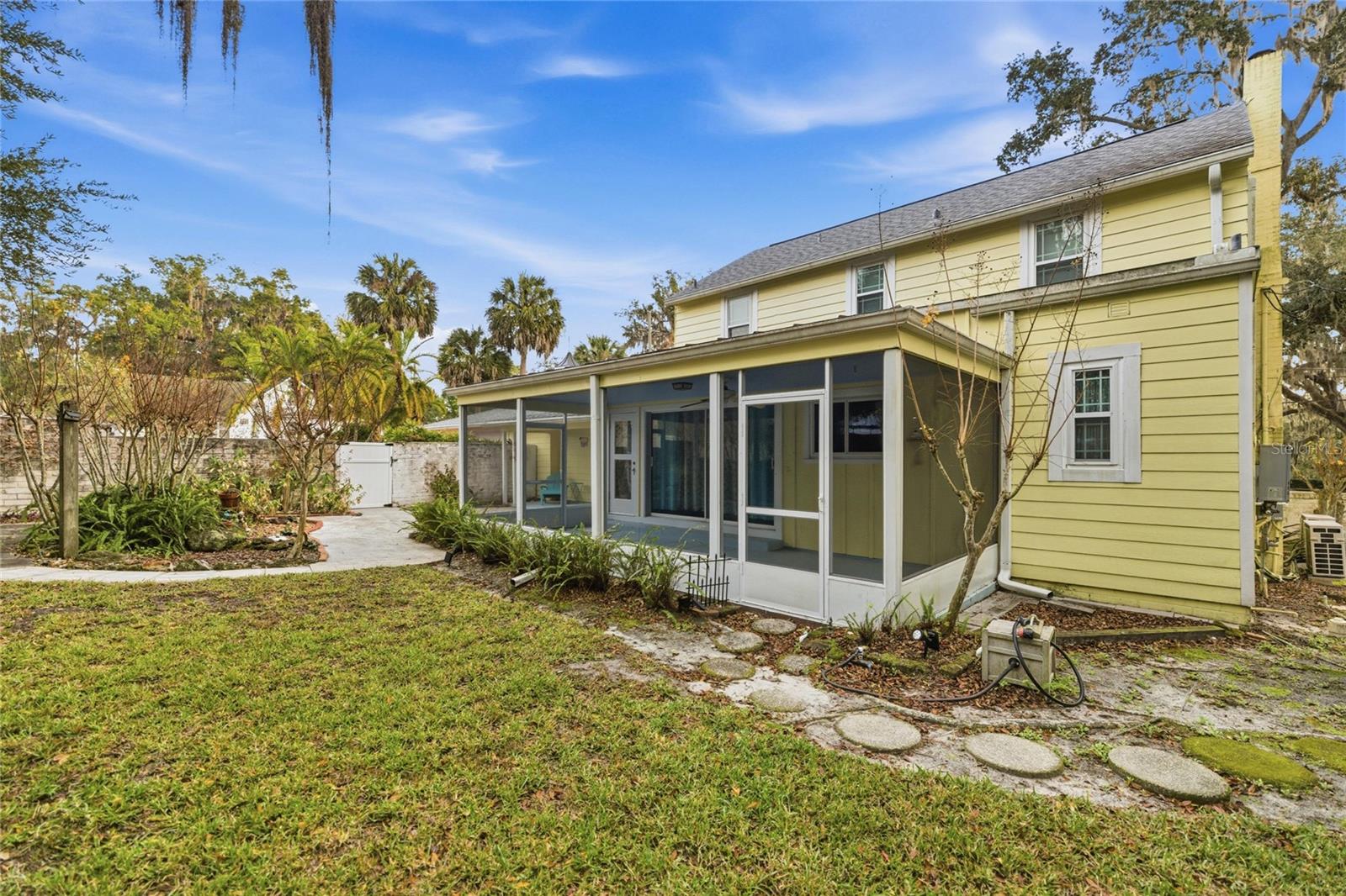1226 SE 9TH AVE, OCALA, FL, 34471