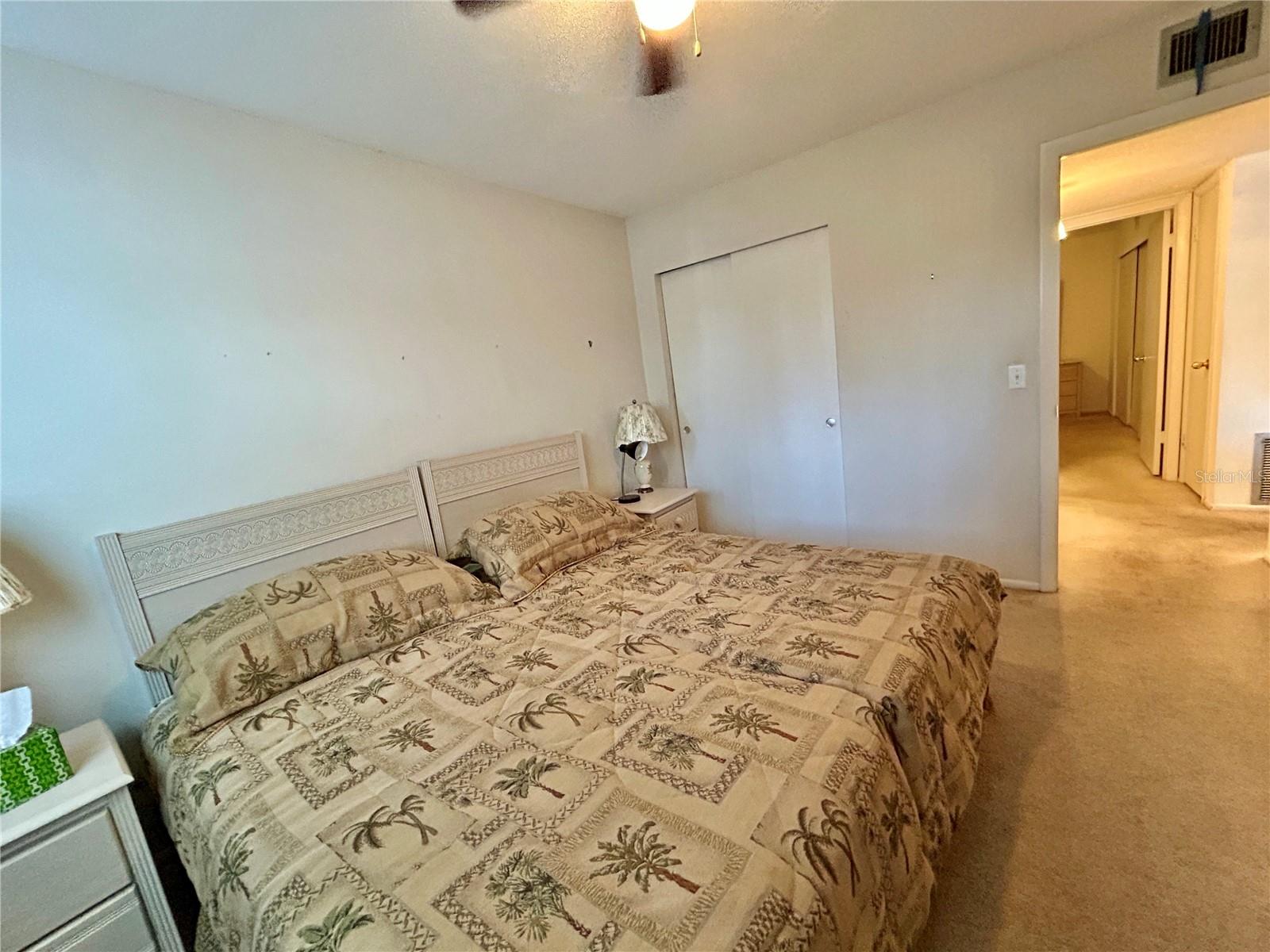 TB8459922 Property Photo