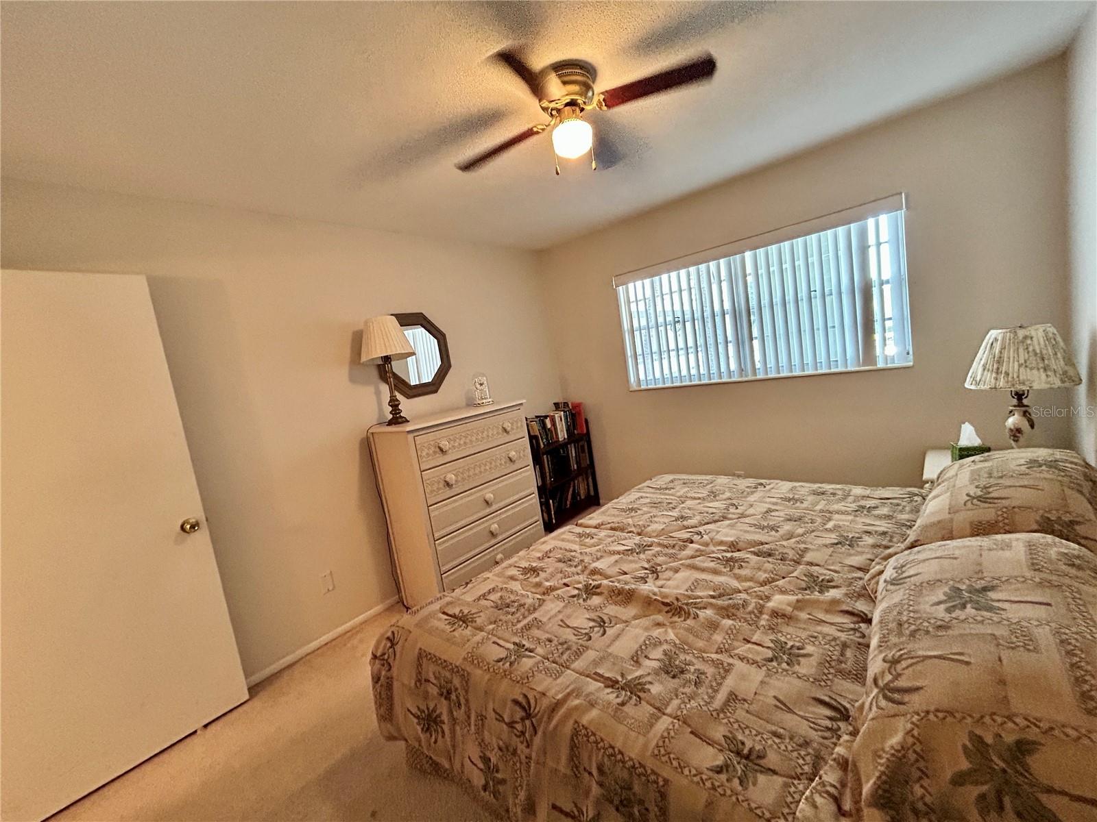 TB8459922 Property Photo