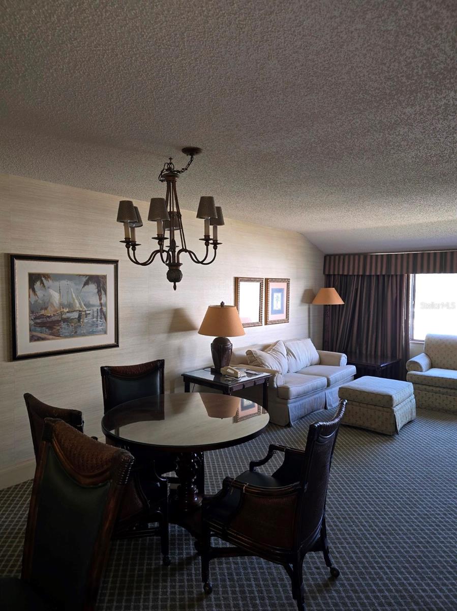 TB8459937 Property Photo