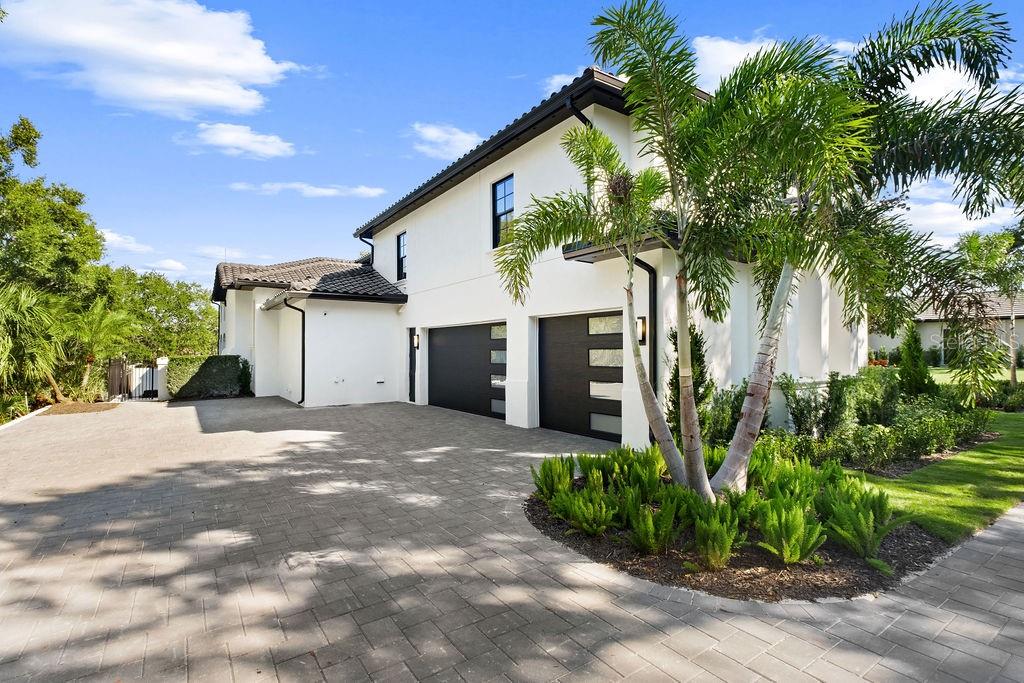 O6370294 Property Photo