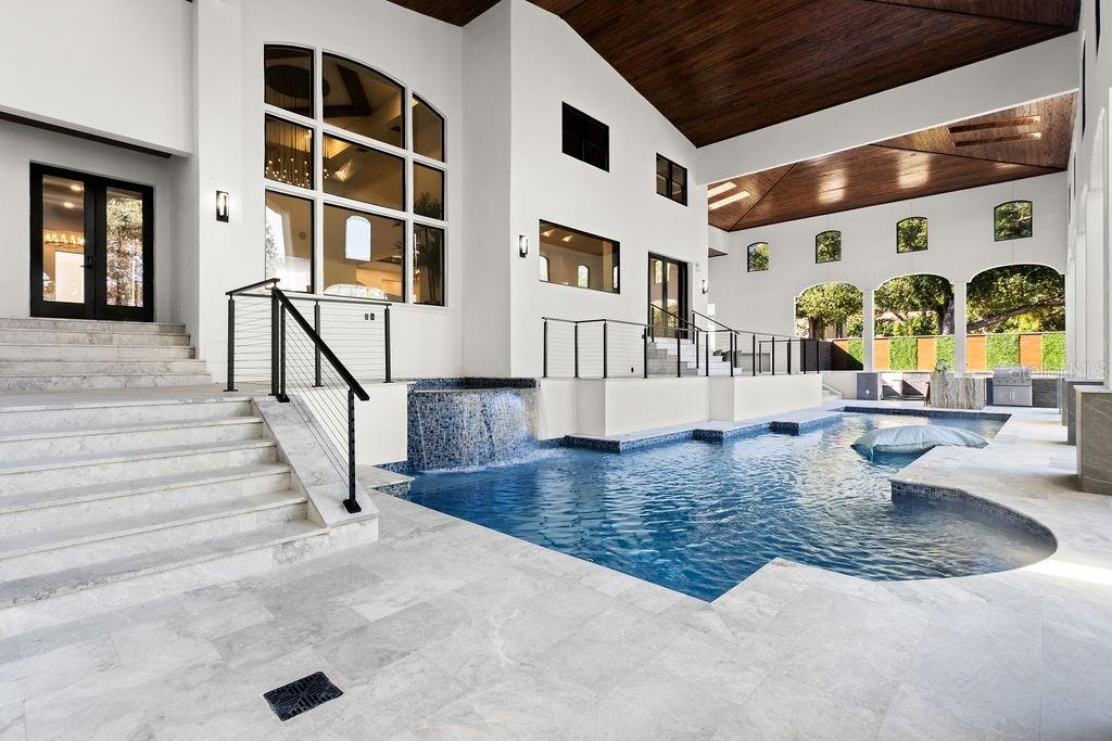 O6370294 Property Photo