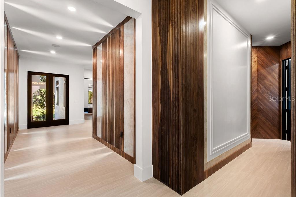 O6370294 Property Photo