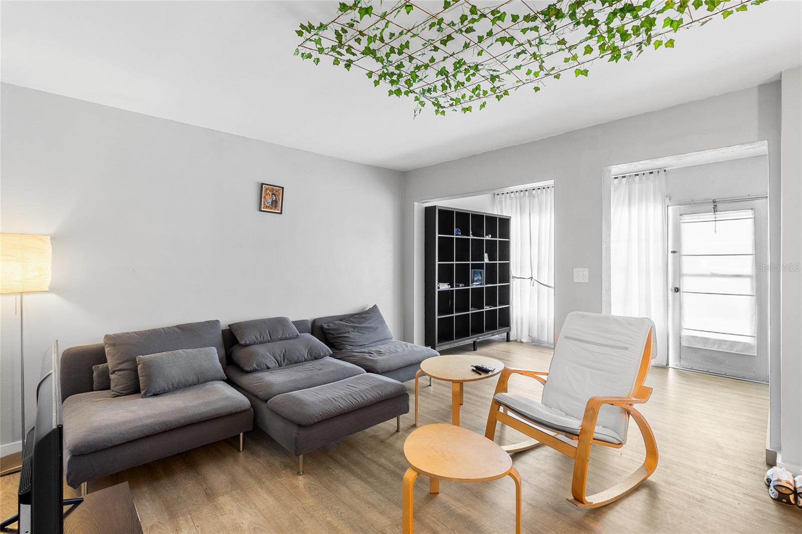 TB8459988 Property Photo