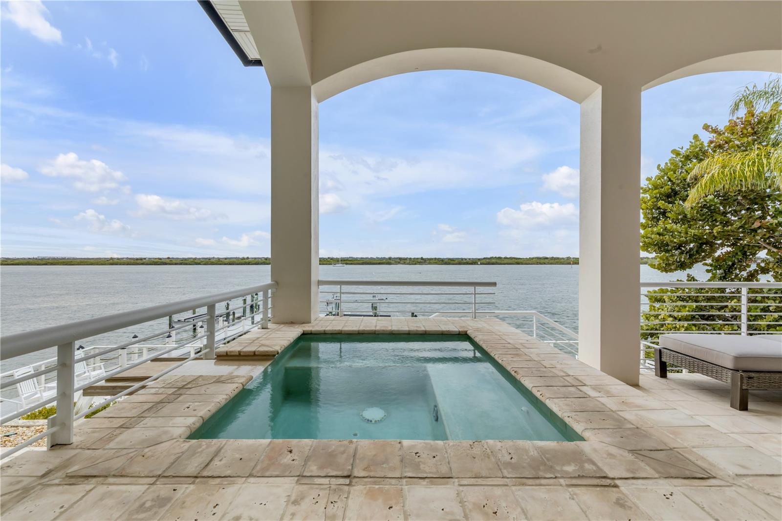 NS1086908 Property Photo