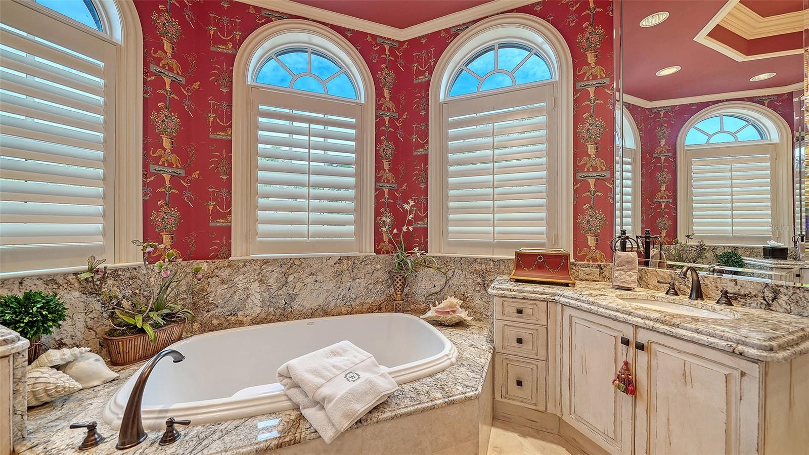 A4676599 Property Photo