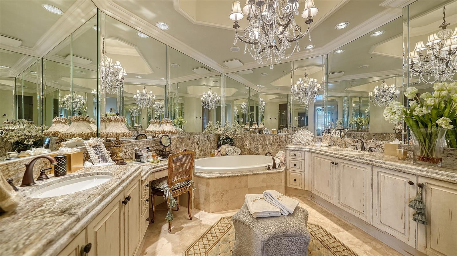 A4676599 Property Photo