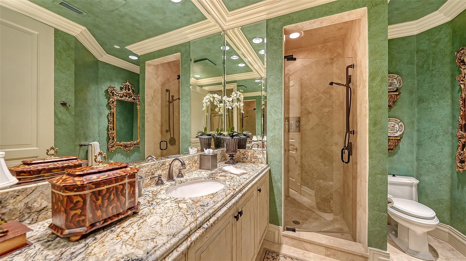 A4676599 Property Photo