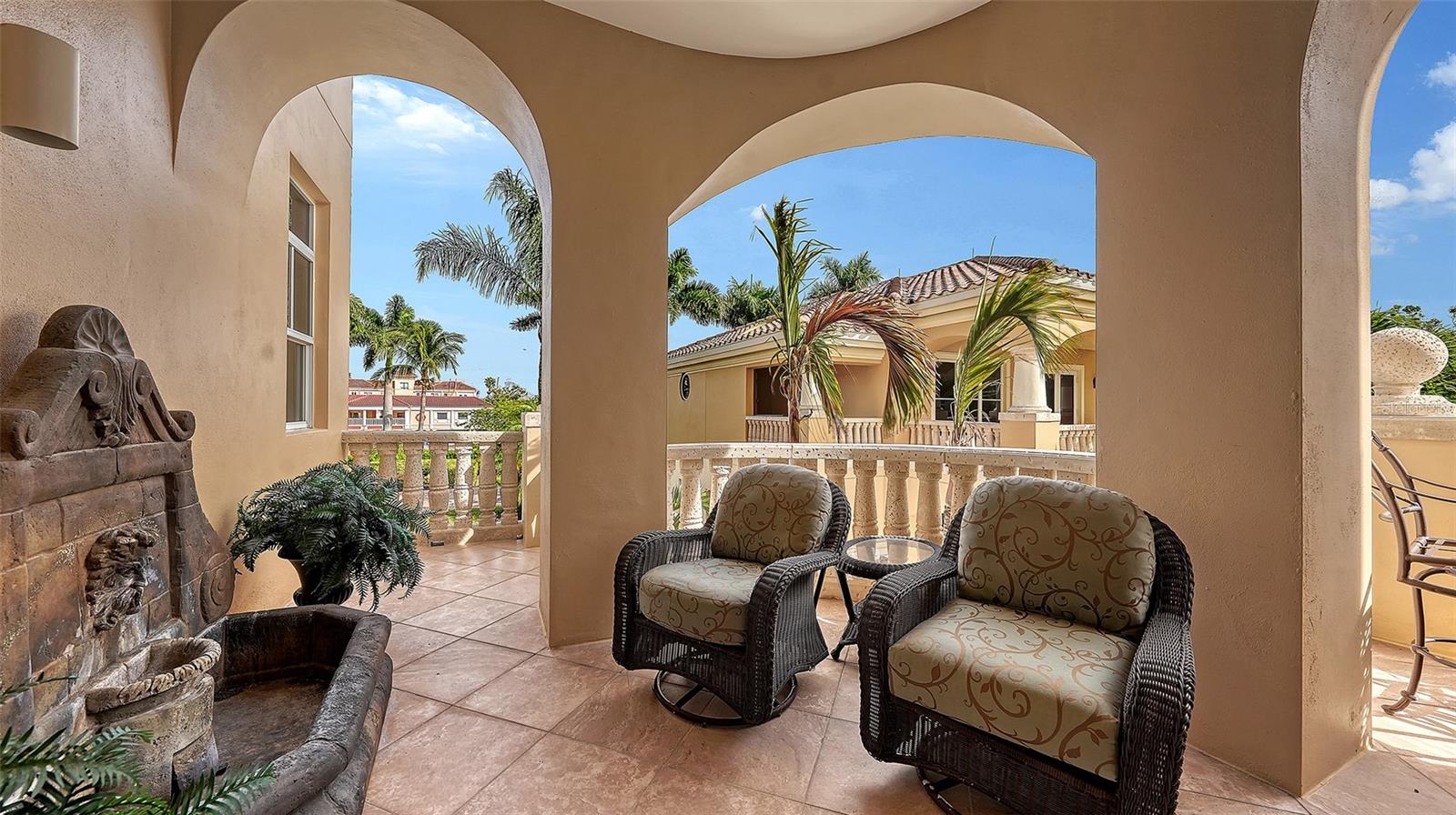 A4676599 Property Photo