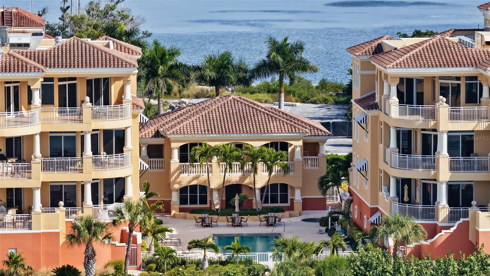 A4676599 Property Photo