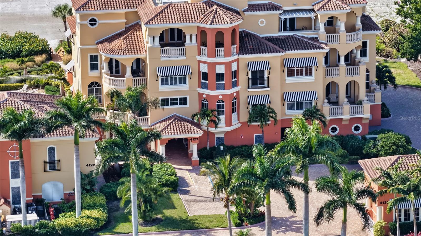 A4676599 Property Photo