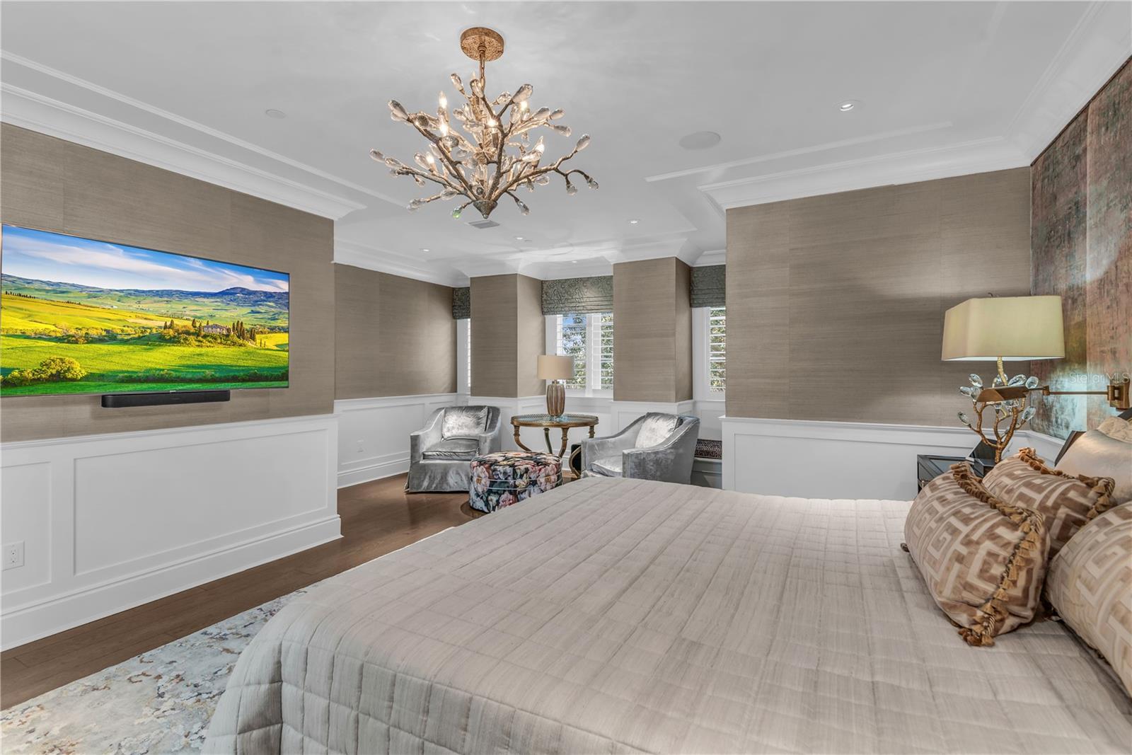 O6370317 Property Photo