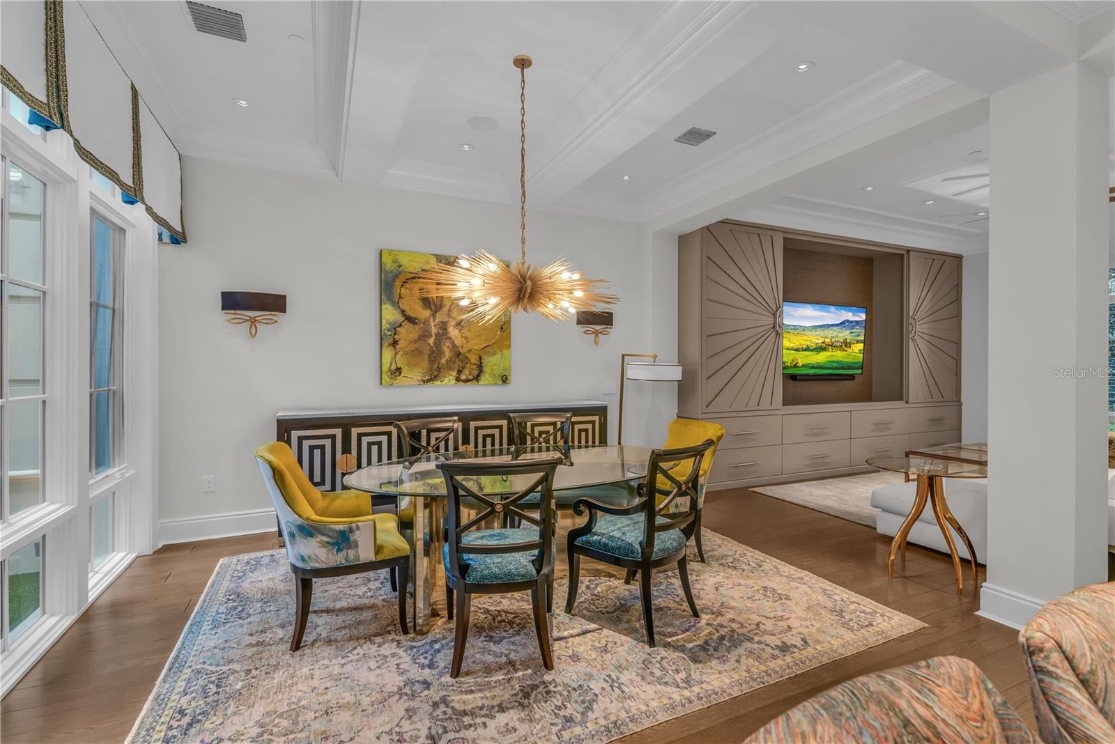 O6370317 Property Photo