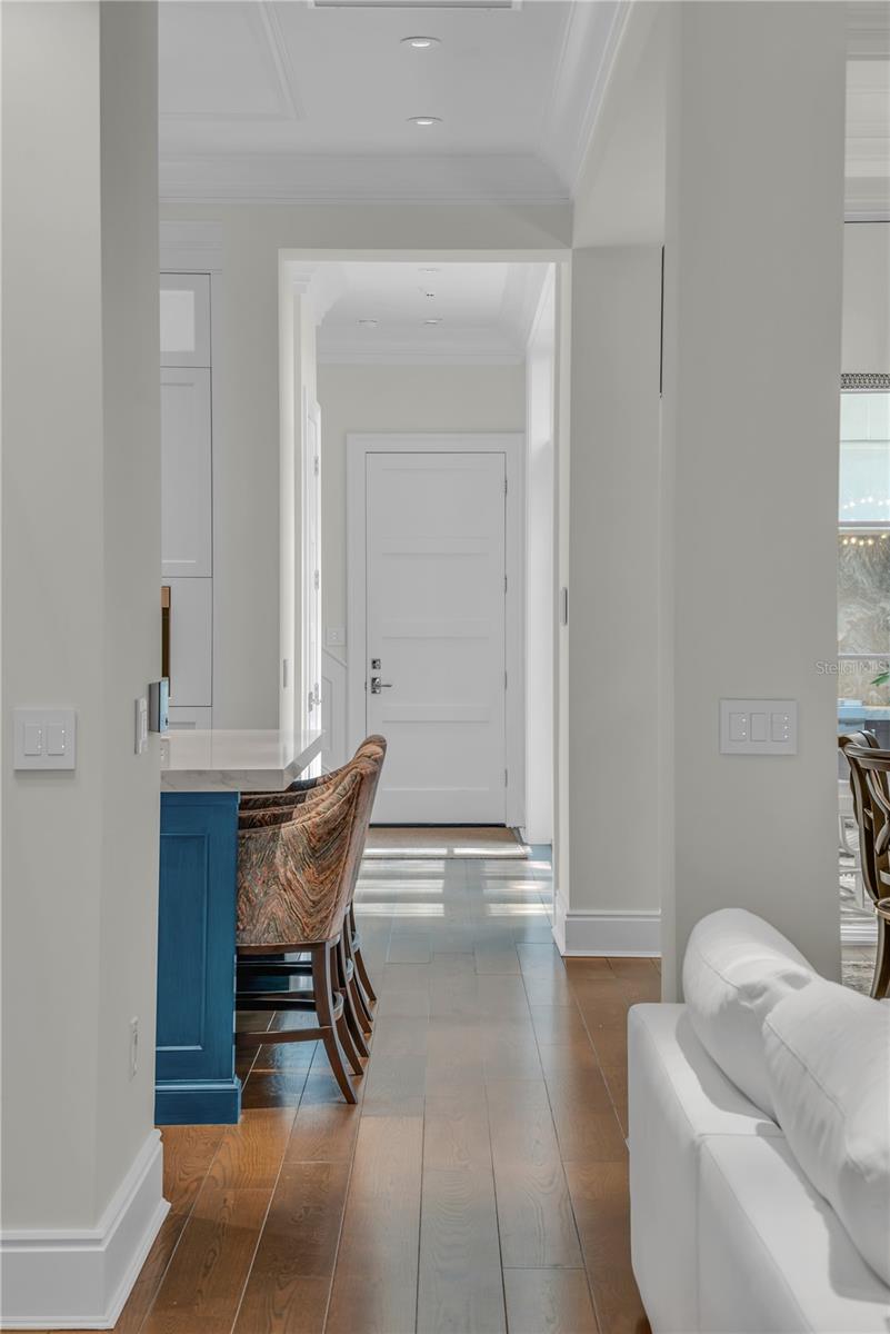 O6370317 Property Photo