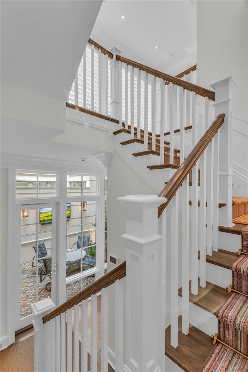 O6370317 Property Photo