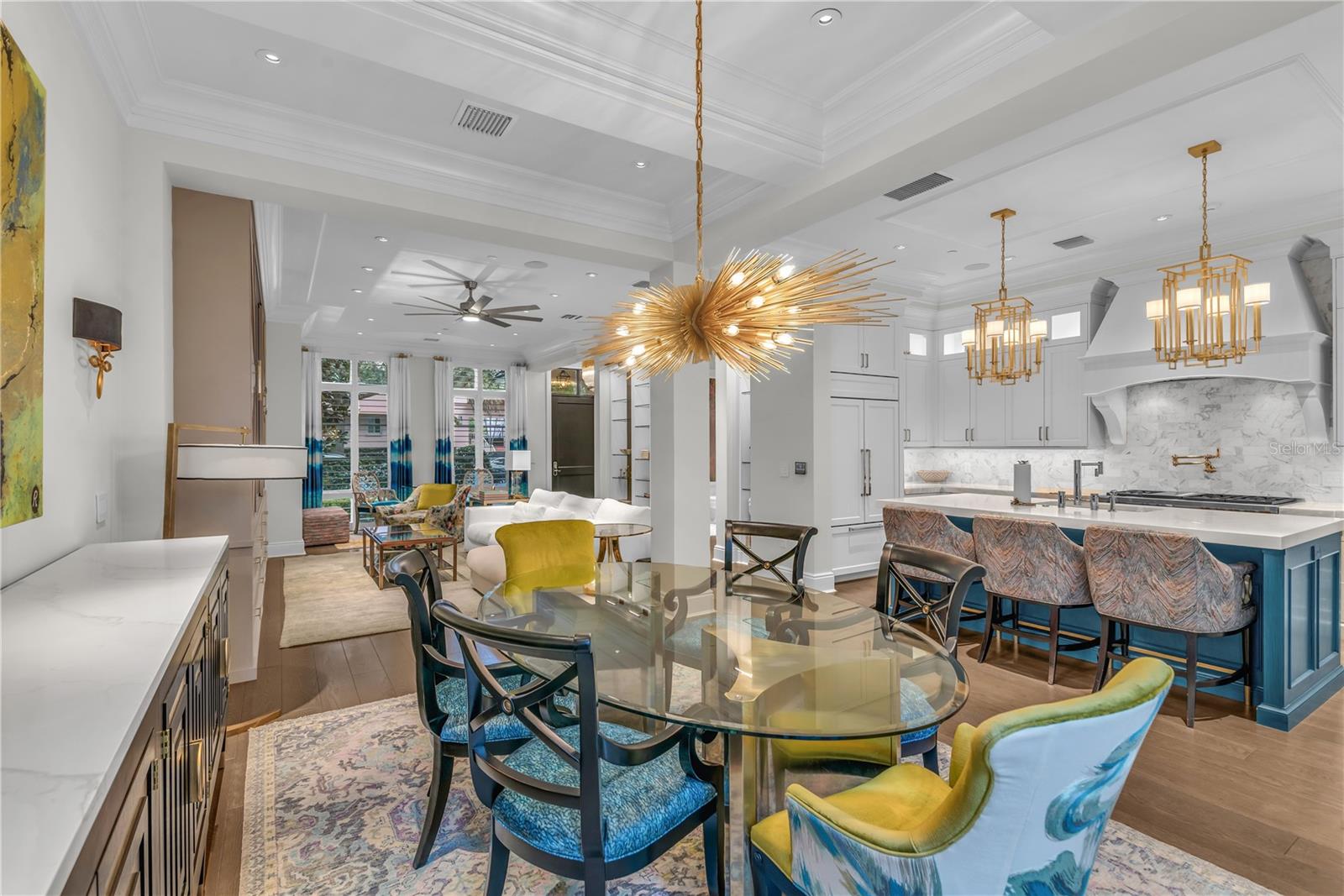 O6370317 Property Photo