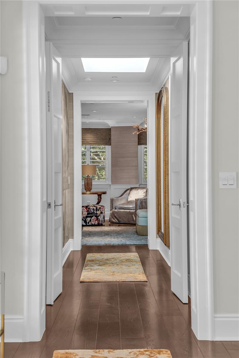 O6370317 Property Photo