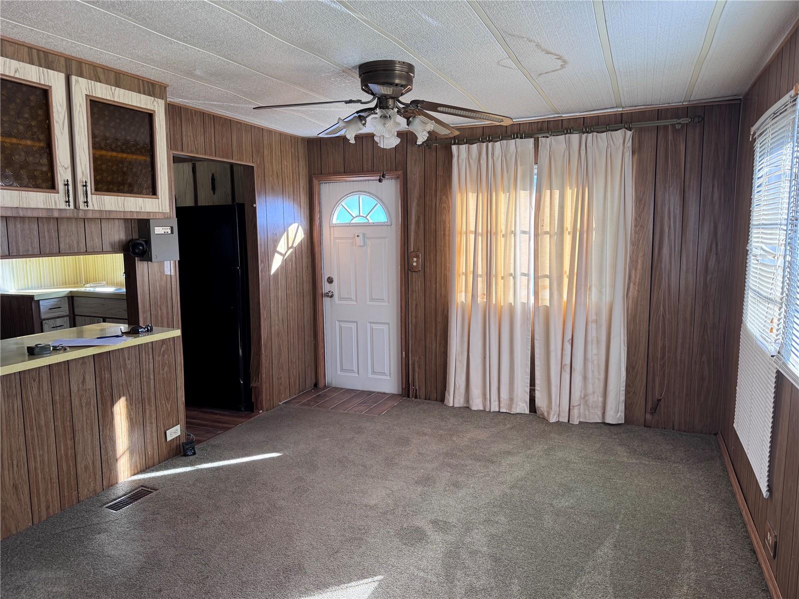 P4937387 Property Photo