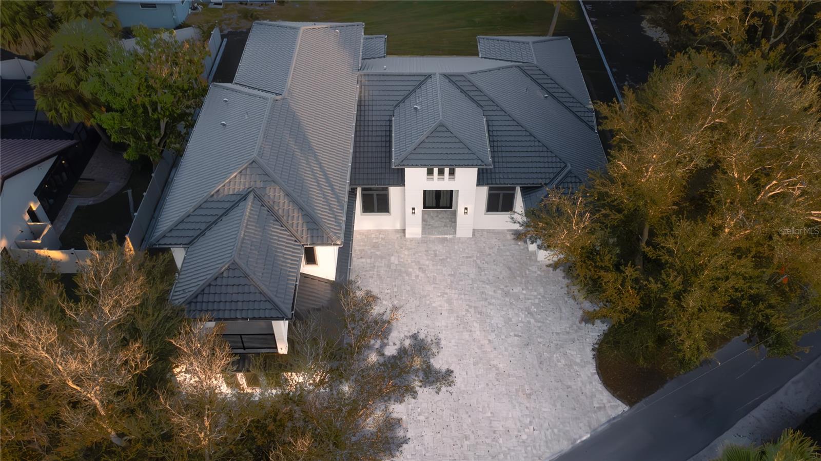 A4676619 Property Photo