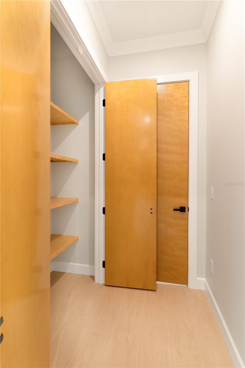 A4676619 Property Photo