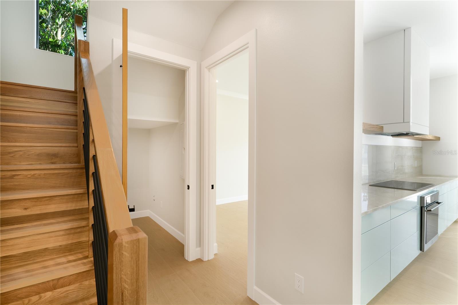 A4676619 Property Photo