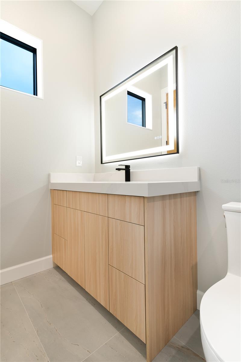 A4676619 Property Photo