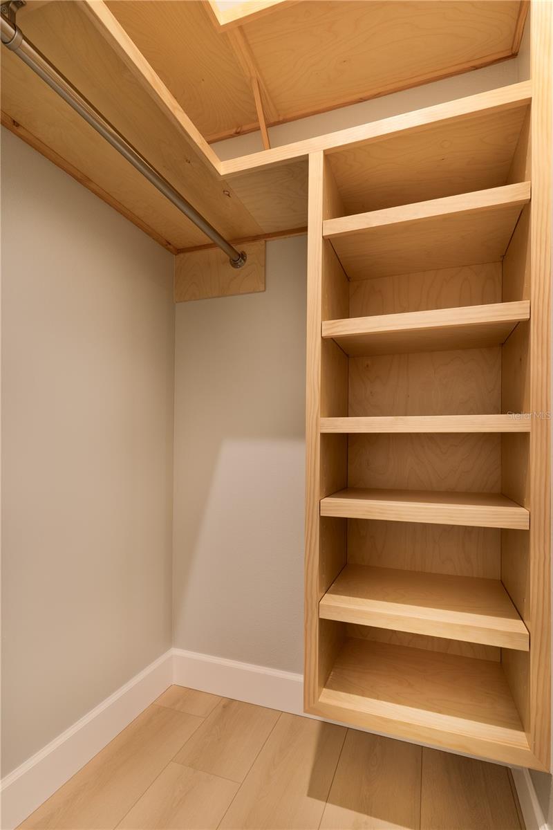 A4676619 Property Photo